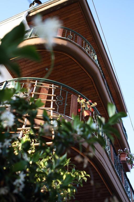 Hotel Limnaio Khrisokhórafa Exterior foto