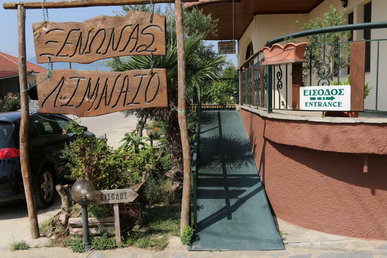 Hotel Limnaio Khrisokhórafa Exterior foto